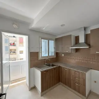 À Vendre – S+1 au 1er étage | Titre individuel | Abri de voiture | Aïn Zaghouan
