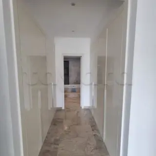 La Soukra – Triplex Jumelé Avec Ascenseur Privatif & Piscine À Vendre — photo 4