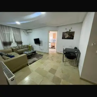 À vendre appartement s2 avec abri de voiture a jardin de l'aouina