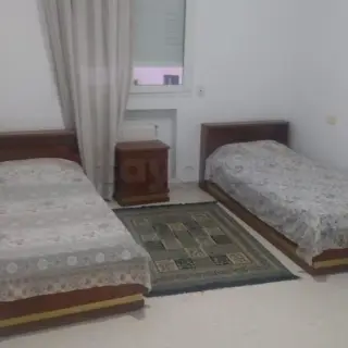 À vendre appartement s2 avec abri de voiture a jardin de l'aouina — photo 3