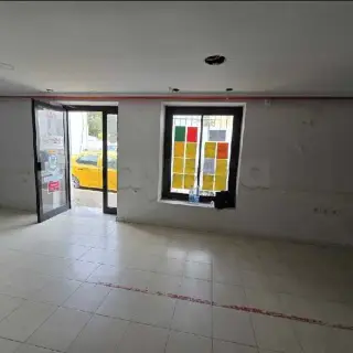 Local commercial à louer — photo 4