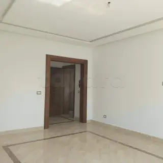 À louer Un Appartement S+2 haut standing Jamais HABITés A Ezzahra — photo 4