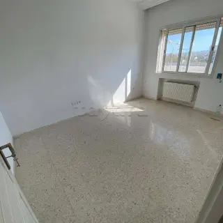 Appartement S+2 de 87 m² au dernier étage avec parking à El Agba, Manouba — photo 2