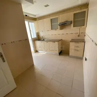 Appartement S+2 de 87 m² au dernier étage avec parking à El Agba, Manouba — photo 4