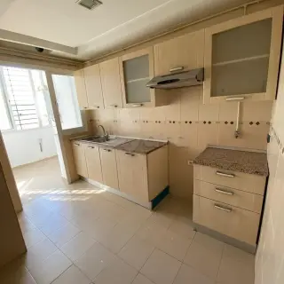 Appartement S+2 de 87 m² au dernier étage avec parking à El Agba, Manouba — photo 5