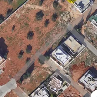 Terrain de 370 m² pour villa en quartier résidentiel à Mnihla