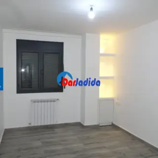 Location Appartement à La source corso Boumerdes — photo 3