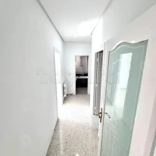Appartement S+3 haut standing à louer au 3e étage avec ascenseur au Bardo — photo 3