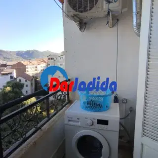 Location F2 — photo 2