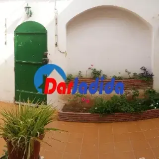 Vente Villa À Grand Potentiel Au Centre D'oran — photo 2