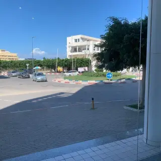 Local commercial de 357 m² en open space avec deux parkings à Hammam Sousse — photo 3