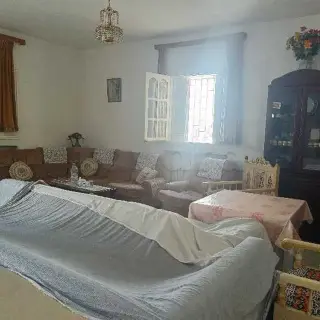 Villa avec trois chambres, jardin et grand studio à Radès Méliane — photo 4