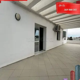 Appartement S+2 de 150 m² avec terrasse, chauffage central et parking à Sousse — photo 3