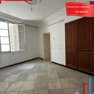 Maison sur deux étages avec terrasse, 188 m² et 82 m² couverts, Sousse Médina — photo 4