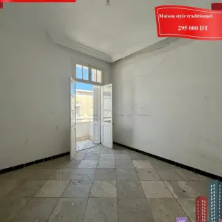 Maison sur deux étages avec terrasse, 188 m² et 82 m² couverts, Sousse Médina — photo 5