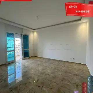 Appartement S+3 de 144 m² avec suite parentale et chauffage central à Sahloul — photo 4