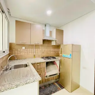 Appartement S+1 de 60 m² avec chauffage central et parking à Aïn Zaghouan — photo 5