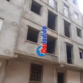 Vend Étage Complet Jijel Semi Fini Non Séparé. — photo 2