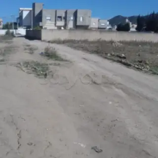 Terrain loti de 1 256 m² en 5 parcelles à Boumhel, Ben Arous