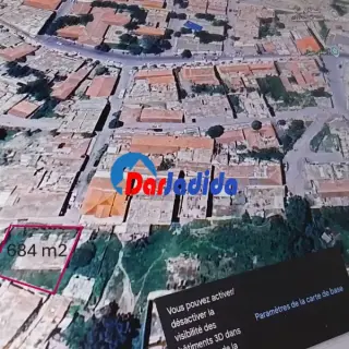 Vente Terrain Avec Une Batisse Au Centre Ville Ouzera À Medea