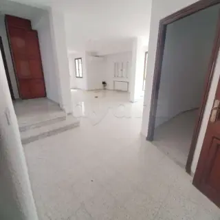 Menzah 8 ; à louer spacieux Étage de Villa S+3 — photo 2