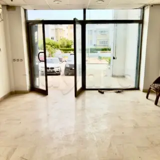 Location local commercial — photo 4