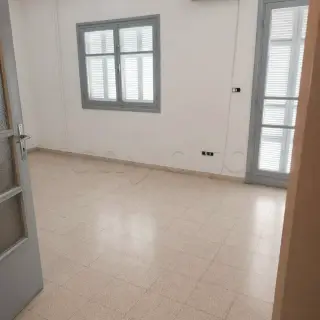 Menzah 7 ; à Vendre Appt S+3 bien situé — photo 2