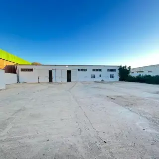 Dépôt à louer à coté Mall Of Sfax