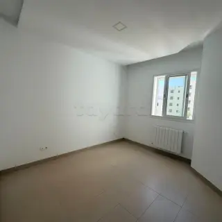 À louer – Appartement S+2 à Jardins de Carthage — photo 2