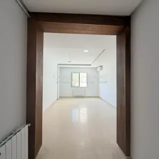 À louer – Appartement S+2 à Jardins de Carthage — photo 4