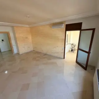 Appartement S+2 de 130m² aux Jardins de l'Aouina — photo 3