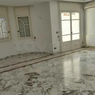 À louer un spacieux appartement S+3 à Ennasr2 — photo 2