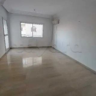 À louer appartement S +2 hts a nasser près clinique Amilcar — photo 3