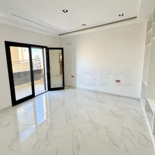 À vendre – S+2 Neuf – Hammamet Centre – 5 min plage – Ascenseur 350000DT — photo 5