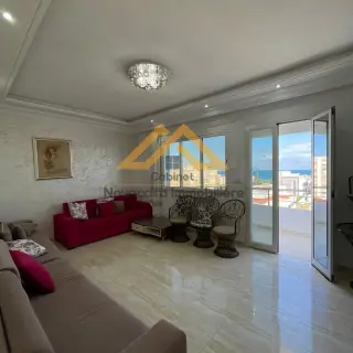 À Vendre – Bel Appartement S+2 Avec Vue Sur Mer À Chott Mariem