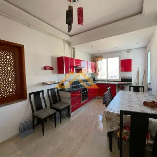 À Vendre – Bel Appartement S+2 Avec Vue Sur Mer À Chott Mariem — photo 2