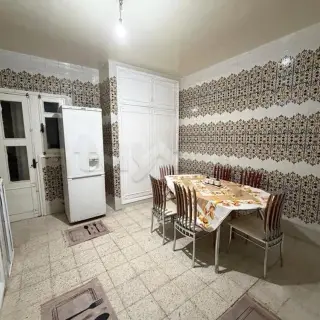 À Louer Un Appartement S+2 Meublé Au Deuxième Étage Avec Ascenseur À Cité Administrative Ariana — photo 2