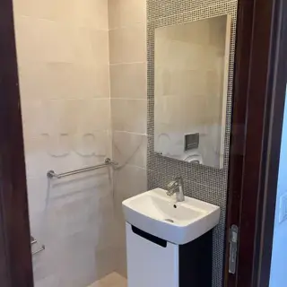 Studi meublé à Ennasr à vendre! — photo 5