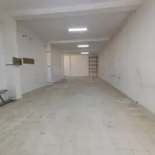 Magazzino in Affitto Soukra, Ariana - 1500 TND