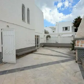 À vendre magnifique villa à menzah 9 — photo 5