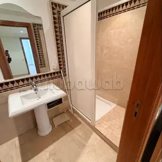 Appartement 3 chambres avec piscine et parking à vendre à Marrakech – proche Jamaa El Fna — photo 2