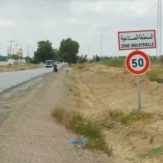 Terrain idsutriel sur gp5 borj amri — photo 4