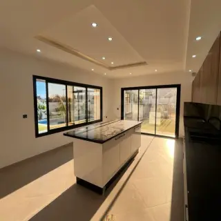Villa S+4 neuve avec piscine à Sidi Jdidi, Hammamet — photo 5