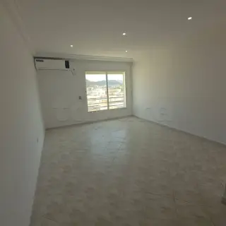 Appartement S+3 de 117 m² au 4e étage, cité AFH à Borj Cédria — photo 3
