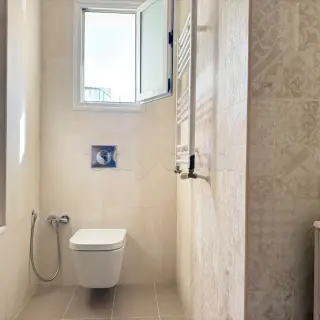 Appartement S+3 avec balcon et chauffage central à Ain Zaghouan — photo 2