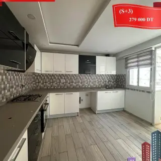 Appartement S+3 de 134 m² au sixième étage avec ascenseur, Sousse — photo 3