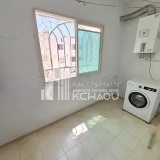 Appartement S+3 au 5e étage avec balcons et grande terrasse, Cité Ennasr 2 — photo 2
