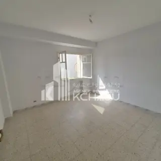 Appartement S+3 au 1er étage avec balcon et titre individuel, L'Aouina — photo 5