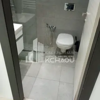 Appartement S+1 au 5e étage avec terrasse et parking, Cité Ennasr 2 — photo 5