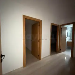 Appartement S+2 neuf de 122 m² avec jardin privatif de 80 m², La Soukra — photo 2